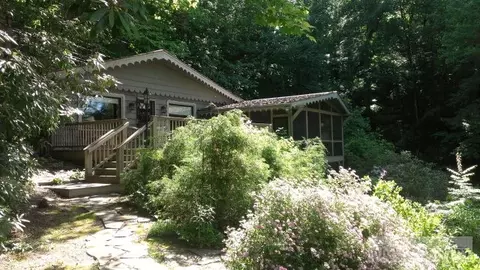 108 Pine, Boone, NC 28607 photo 1