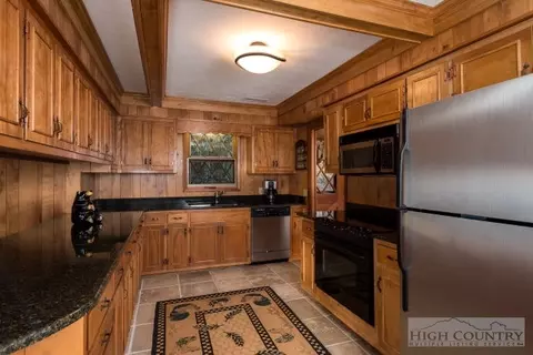 108 Pine, Boone, NC 28607 photo 15
