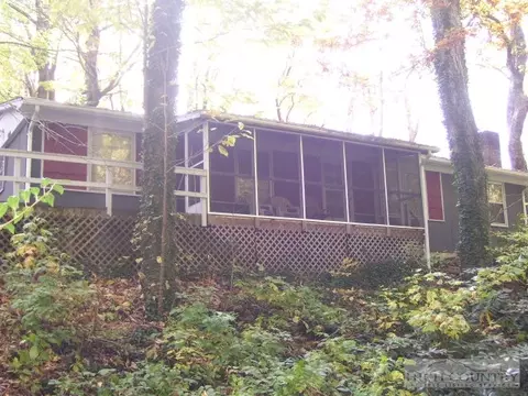 173 Spring St, Boone, NC 28607 photo 1