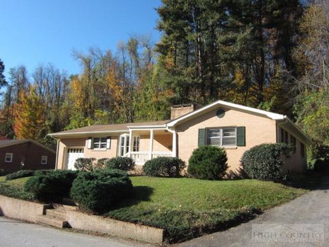 189 Cherrybrook, Boone, NC 28607 photo 1