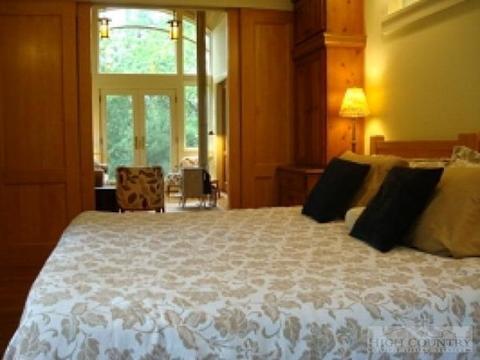 897 Golden Gate Rd, Boone, NC 28607 photo 3