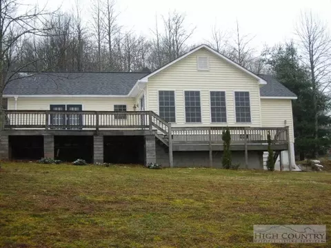1086 Chestnut Ridge Trl, Seven Devils, NC 28604 photo 1