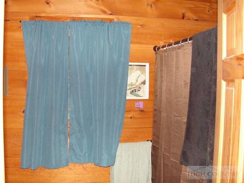 138 Sequoia Ln, Boone, NC 28607 photo 7
