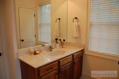 185 Pinecrest Ct, Boone, NC 28607 photo 6