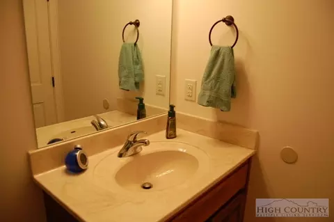 185 Pinecrest Ct, Boone, NC 28607 photo 11