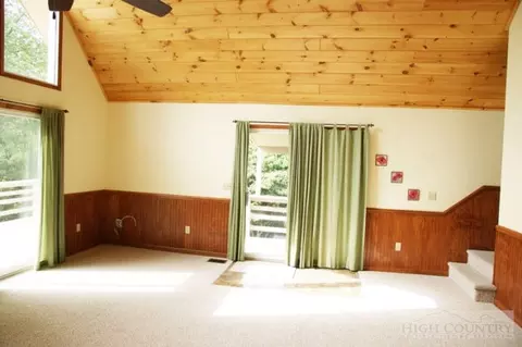 898 Brushy Fork Rd, Creston, NC 28615 photo 2