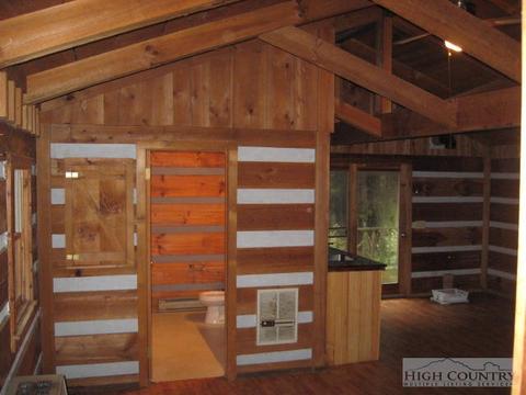 2539 Elk Creek Rd, Deep Gap, NC 28618 photo 18