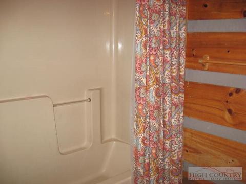 2539 Elk Creek Rd, Deep Gap, NC 28618 photo 23