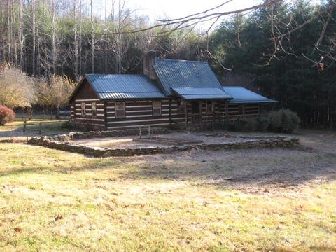 2539 Elk Creek Rd, Deep Gap, NC 28618 photo 1