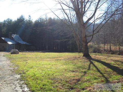2539 Elk Creek Rd, Deep Gap, NC 28618 photo 10