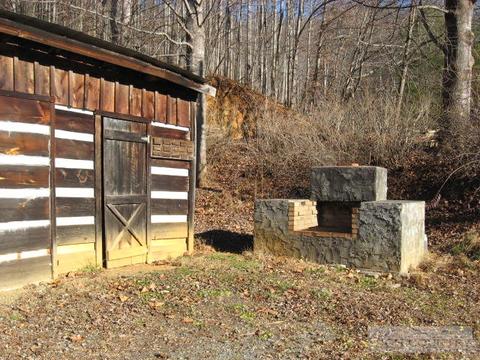 2539 Elk Creek Rd, Deep Gap, NC 28618 photo 4