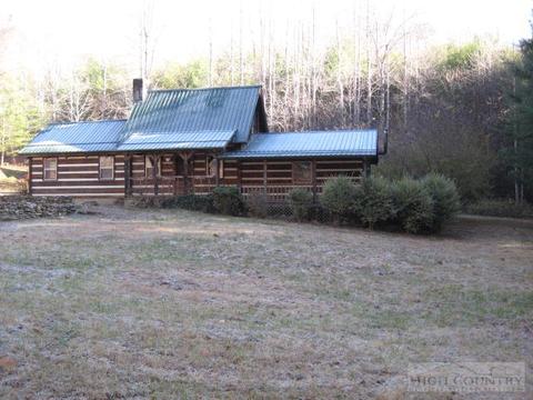 2539 Elk Creek Rd, Deep Gap, NC 28618 photo 3