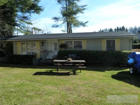 135 Chandy St, Boone, NC 28607 photo 1