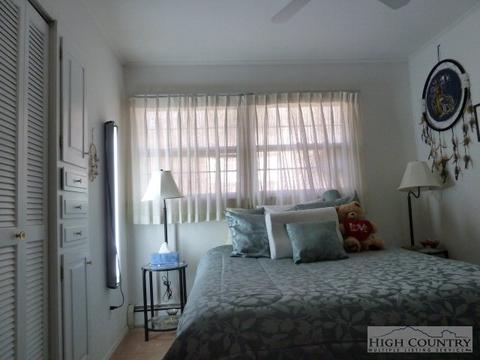 135 Chandy St, Boone, NC 28607 photo 17