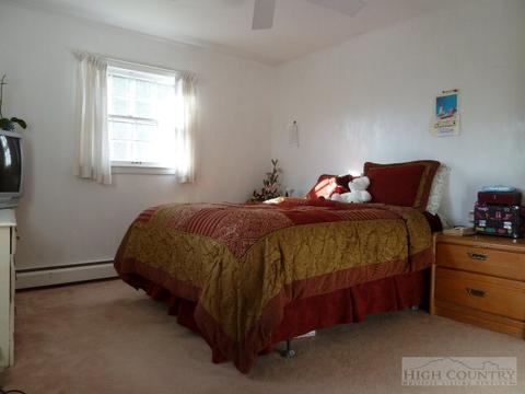135 Chandy St, Boone, NC 28607 photo 14