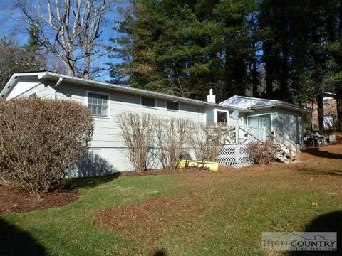 135 Chandy St, Boone, NC 28607 photo 2