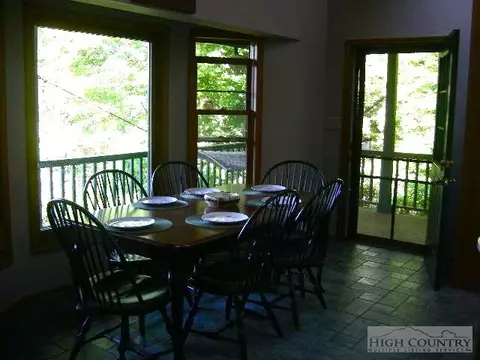 884 River Rdg, Boone, NC 28607 photo 7
