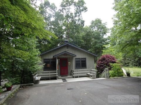 303 Elderberry Loop, Linville, NC 28646 photo 1