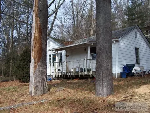 207 Sunset Dr, Boone, NC 28607 photo 2
