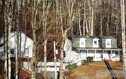 607 Farthing Hayes, Boone, NC 28607 photo 1