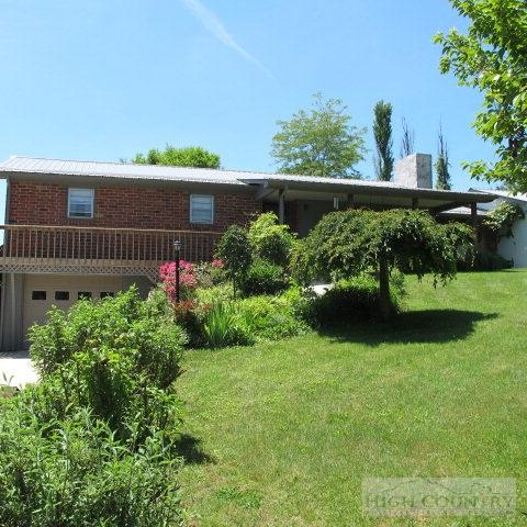 208 Harrison Rd, Boone, NC 28607 photo 2