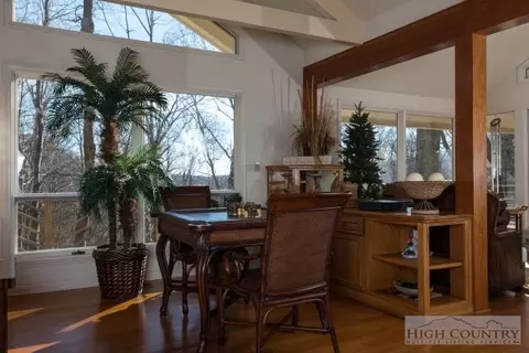 2457 Hickory, Boone, NC 28607 photo 5