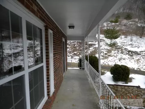 3873 Three Top, Todd, NC 28684 photo 10