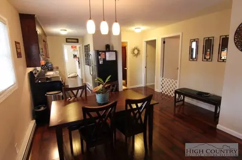131 Maple Dr, Boone, NC 28607 photo 5