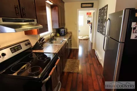 131 Maple Dr, Boone, NC 28607 photo 28