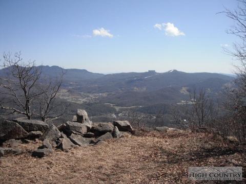103 Beech Top Rd, Beech Mountain, NC 28604 photo 1