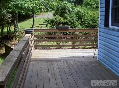 673 Alpine Way, Todd, NC 28684 photo 8