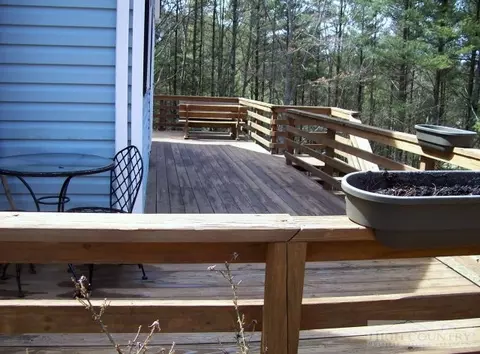 673 Alpine Way, Todd, NC 28684 photo 3
