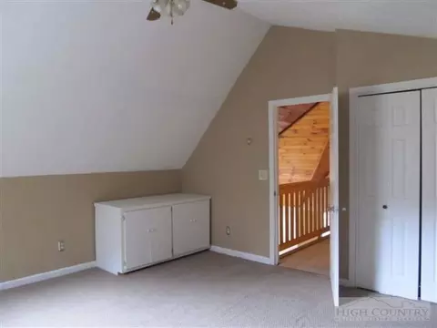 3192 Wildcat Rd, Deep Gap, NC 28618 photo 5