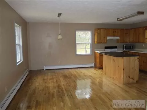 3192 Wildcat Rd, Deep Gap, NC 28618 photo 20
