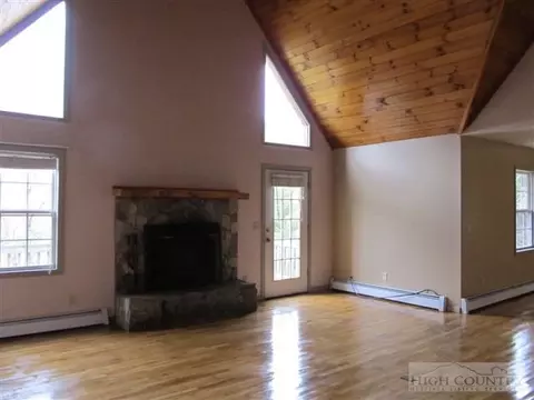 3192 Wildcat Rd, Deep Gap, NC 28618 photo 19