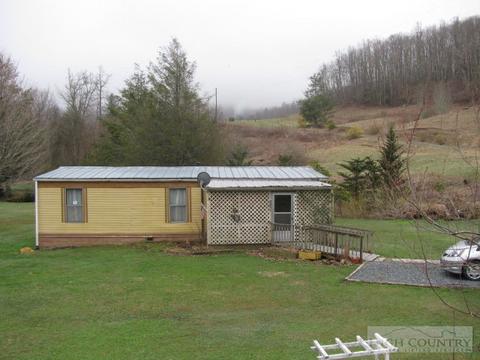 698 Curley Maple, Boone, NC 28607 photo 1