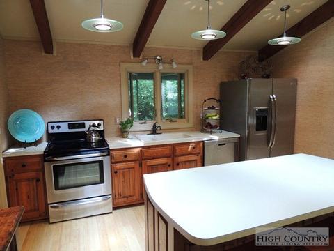 663 Cherry, Boone, NC 28607 photo 13