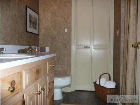 663 Cherry, Boone, NC 28607 photo 8