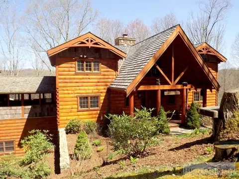 342 Fox Cove Rd, Boone, NC 28607 photo 2