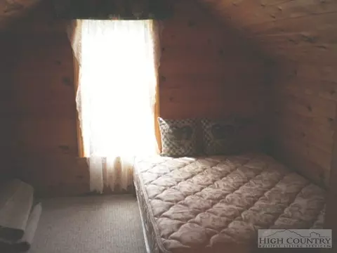 235 Howell Rd, Lansing, NC 28643 photo 22