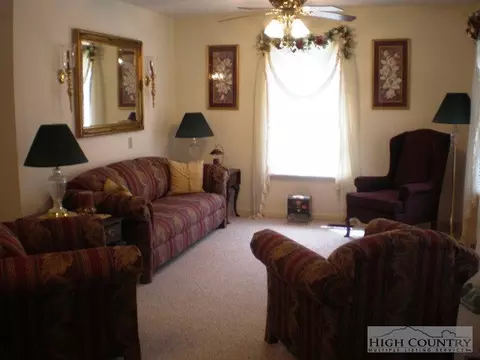 235 Howell Rd, Lansing, NC 28643 photo 3