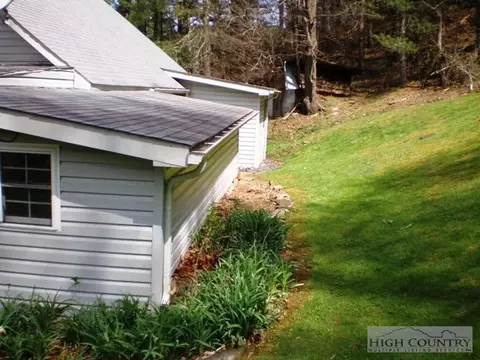 235 Howell Rd, Lansing, NC 28643 photo 26