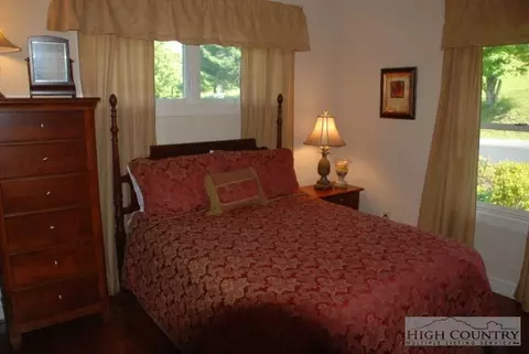 183 Alumni Dr, Boone, NC 28607 photo 9