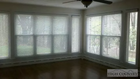 154 Pine St, Boone, NC 28607 photo 4