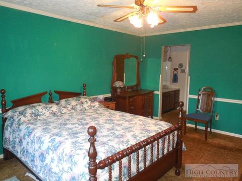 1310 Ben Miller Rd, Deep Gap, NC 28618 photo 12
