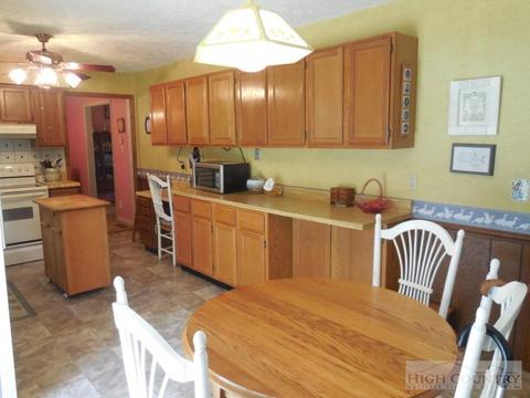 1310 Ben Miller Rd, Deep Gap, NC 28618 photo 8