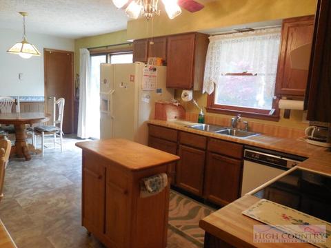 1310 Ben Miller Rd, Deep Gap, NC 28618 photo 5