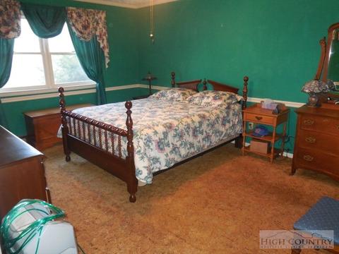 1310 Ben Miller Rd, Deep Gap, NC 28618 photo 11