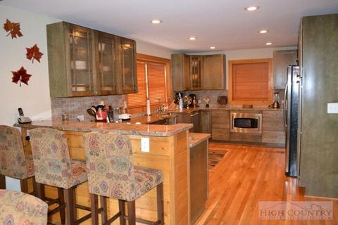 206 Overlook Dr, Deep Gap, NC 28618 photo 30