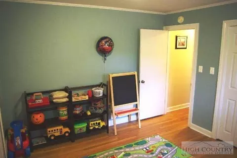 153 Wiley St, Jefferson, NC 28640 photo 14